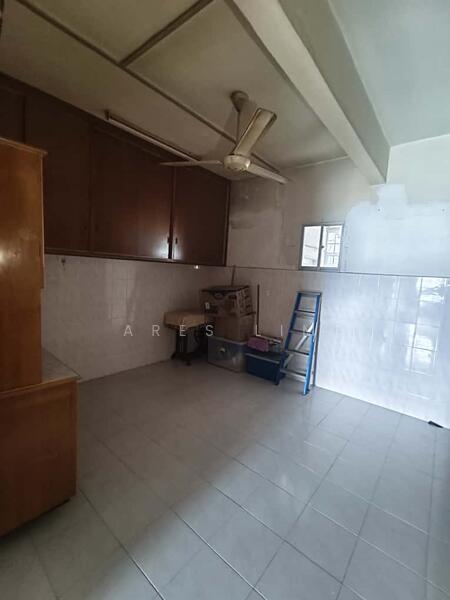 For Sale - Taman Saga