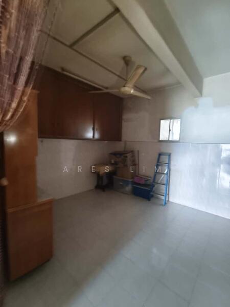 For Sale - Taman Saga