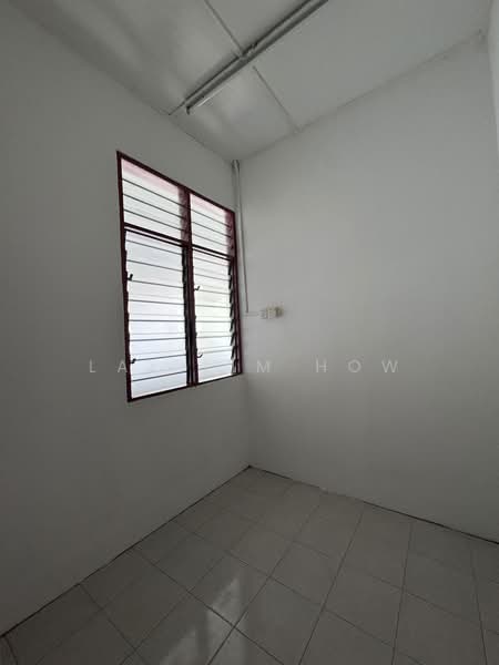 Kedai / Pejabat untuk Disewa di Setiawan (Sitiawan) - Lay Lim How - PropertyGuru.com.my