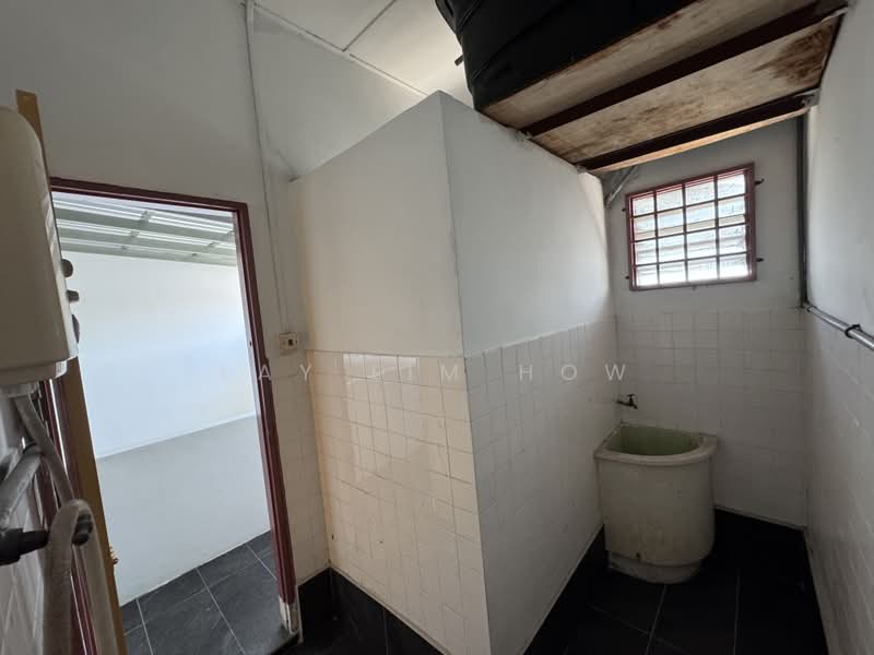 Kedai / Pejabat untuk Disewa di Setiawan (Sitiawan) - Lay Lim How - Interior - PropertyGuru.com.my