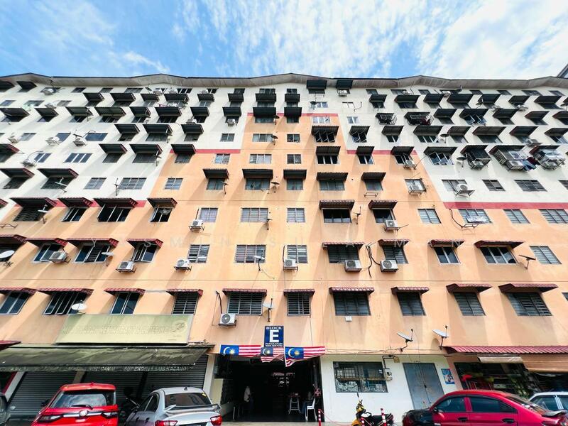 For Sale - Aman Putra Apartment