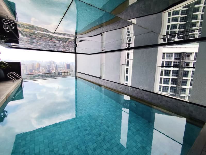 Servis Apartment untuk Dijual di Isola - Julius Ong - Pool - PropertyGuru.com.my