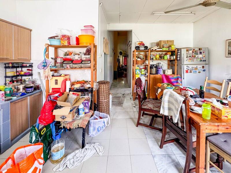 For Sale - End Lot SIngle Storey Terrace Bandar Tasik Puteri