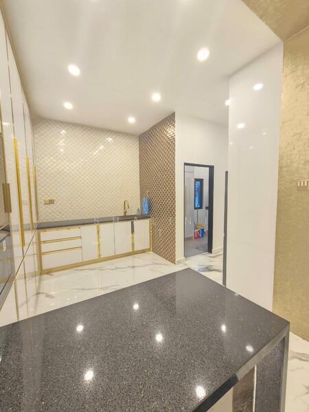 Untuk Dijual - Jalan Tempinis