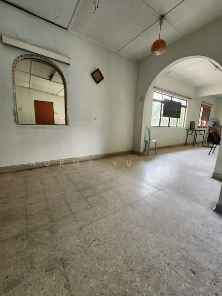 For Sale - Single Storey Bungalow Detached