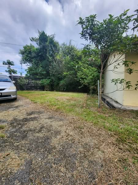 For Sale - Single Storey Bungalow Detached