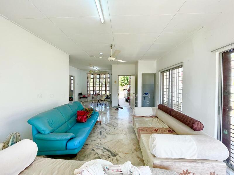 Untuk Dijual - Pantai Sepang Putra