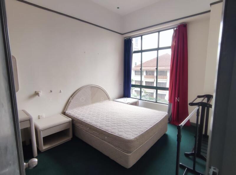 For Sale - Costa Mahkota