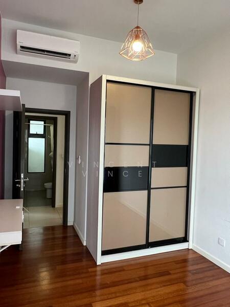 Seventeen Mall & Residences (Biji Living) untuk Untuk Dijual - RM 970,000, Mac 2026 - Bedroom - PropertyGuru.com.my