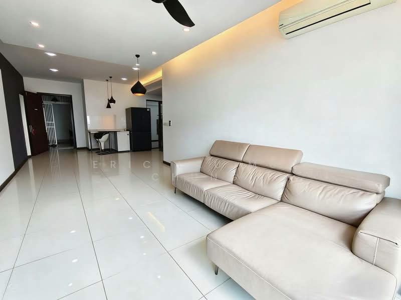 Kondominium untuk Dijual di KM1 West - Eric Lau Mun Chung - Living Room - PropertyGuru.com.my