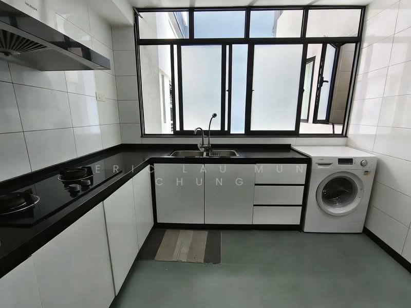 Kondominium untuk Dijual di KM1 West - Eric Lau Mun Chung - Kitchen - PropertyGuru.com.my