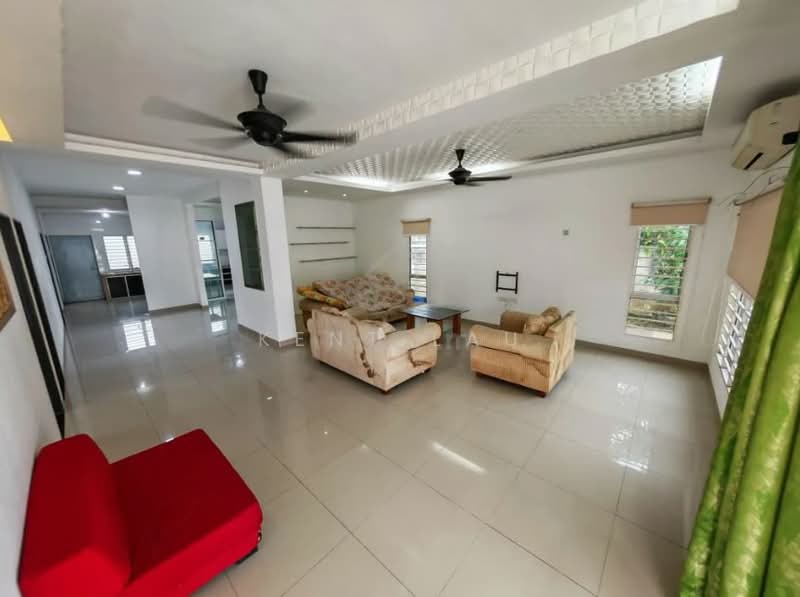 1-storey Terraced House for Sale in Bentong (Pahang) - Kent Lau - Living Room - PropertyGuru.com.my