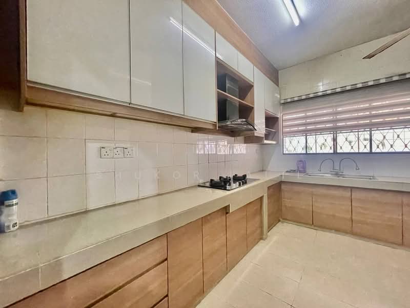 Rumah Teres 3 Tingkat untuk Dijual di Ampang Jaya (Ampang) - Shukor Jalil - Kitchen - PropertyGuru.com.my