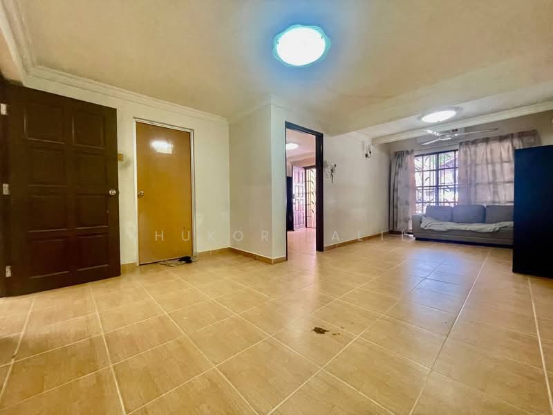 Rumah Teres 3 Tingkat untuk Dijual di Ampang Jaya (Ampang) - Shukor Jalil - Living Room - PropertyGuru.com.my
