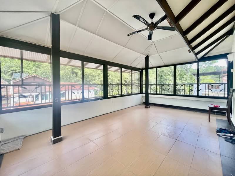 Rumah Teres 3 Tingkat untuk Dijual di Ampang Jaya (Ampang) - Shukor Jalil - Balcony - PropertyGuru.com.my