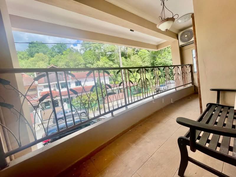 Rumah Teres 3 Tingkat untuk Dijual di Ampang Jaya (Ampang) - Shukor Jalil - Balcony - PropertyGuru.com.my
