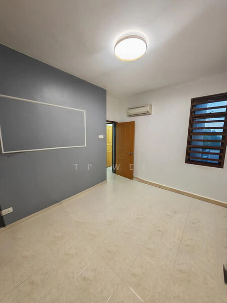 Untuk Dijual - Cheng Heights