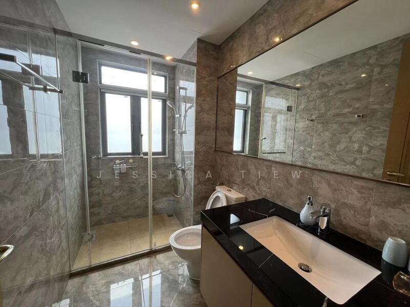 Service Residence for Sale at R&F Princess Cove Phase 1 - Jessica Tiew - Bathroom - PropertyGuru.com.my