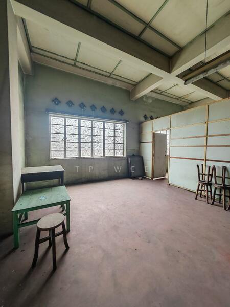 Untuk Dijual - Bunga raya