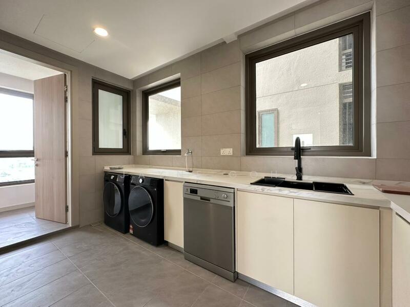 Untuk Disewa - Park Place