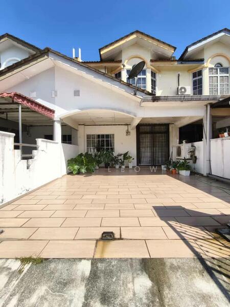 Untuk Dijual - Double storey house for sale at Bukit indah