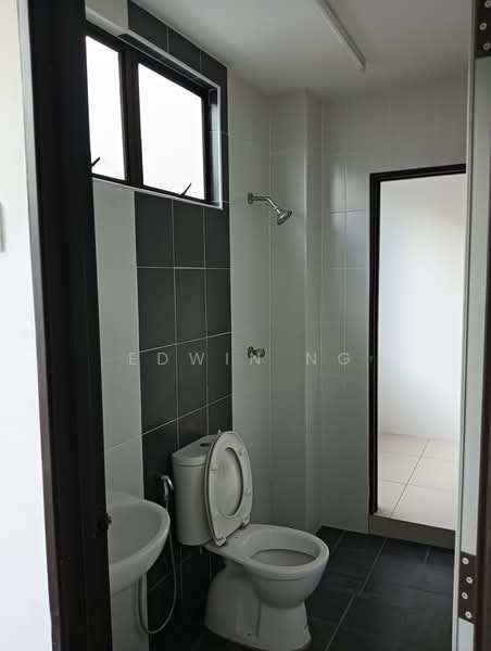 2-storey Terraced House for Sale in Taman Rebana Indah (Sungai Bakap) - Edwin Ng - Bathroom - PropertyGuru.com.my