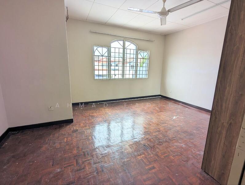 Untuk Dijual - Bandar Tasik Kesuma