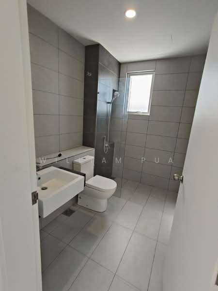 2-storey Terraced House for Sale in Bandar Gamuda Cove (Dengkil) - William Pua - Bathroom - PropertyGuru.com.my