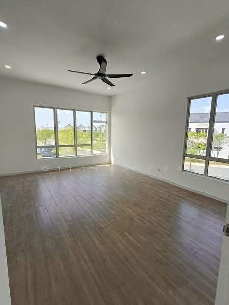 2-storey Terraced House for Sale in Bandar Gamuda Cove (Dengkil) - William Pua - Living Room - PropertyGuru.com.my