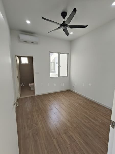 2-storey Terraced House for Sale in Bandar Gamuda Cove (Dengkil) - William Pua - Bedroom - PropertyGuru.com.my