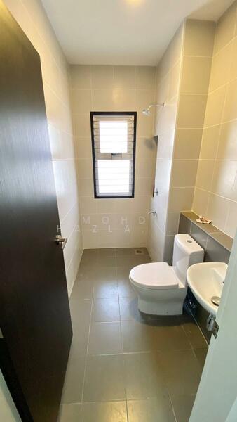 Untuk Dijual - Serenia Arina (22x75)