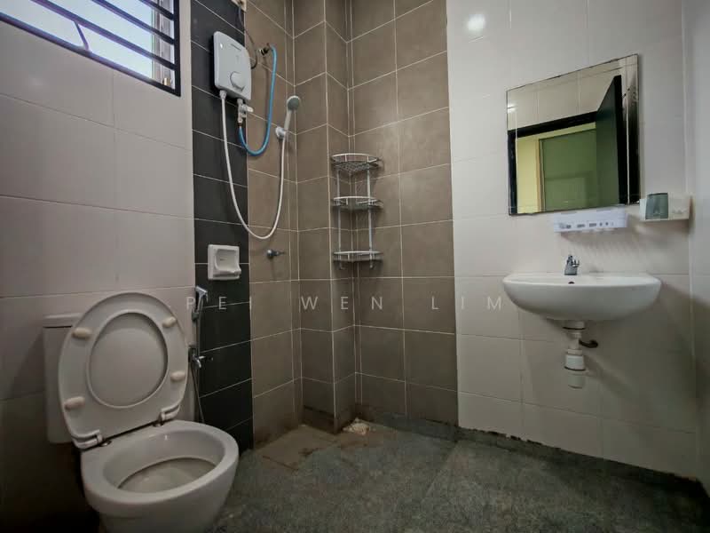 2-storey Terraced House for Rent in Bandar Parklands (Klang) - Pei Wen Lim - Bathroom - PropertyGuru.com.my
