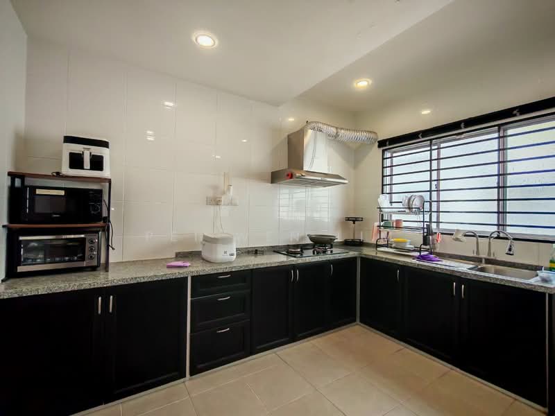 2-storey Terraced House for Rent in Bandar Parklands (Klang) - Pei Wen Lim - Kitchen - PropertyGuru.com.my