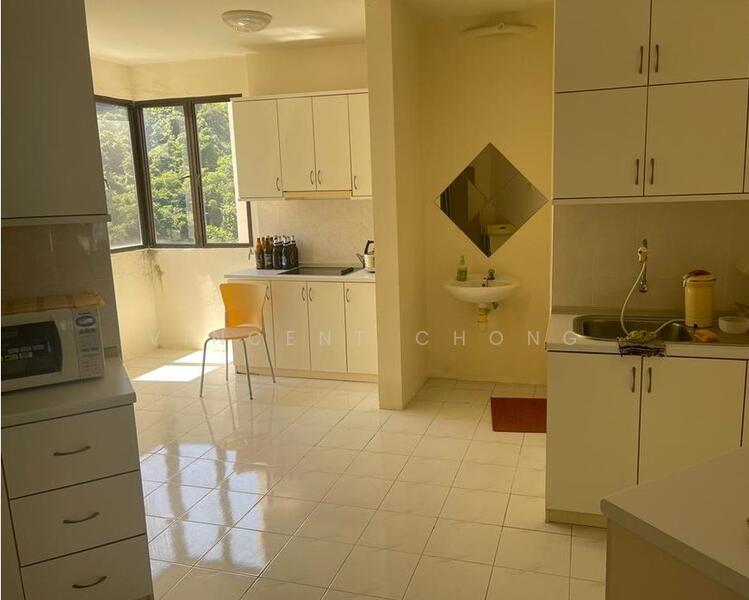 Kondominium untuk Dijual di Miami Green - Vincent Chong - Kitchen - PropertyGuru.com.my