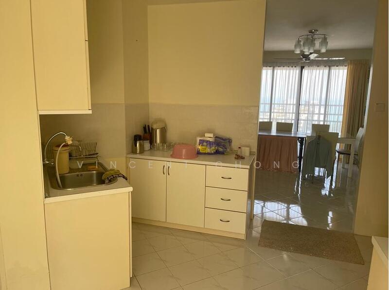 Kondominium untuk Dijual di Miami Green - Vincent Chong - Kitchen - PropertyGuru.com.my
