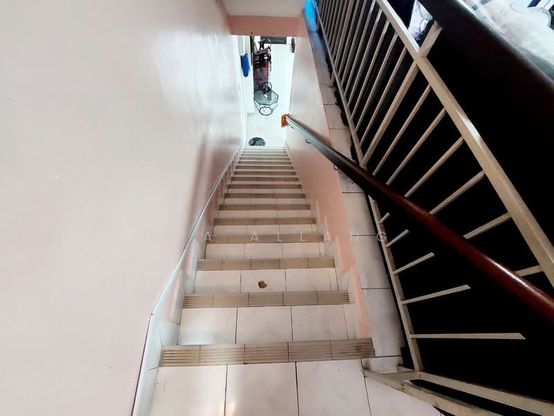 Rumah Teres 3 Tingkat untuk Dijual di Taman Selayang Mulia (Selayang) - EMA ALLANG - Corridor - PropertyGuru.com.my