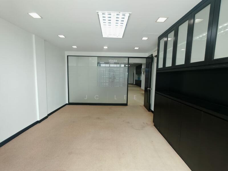 For Rent - 3rd floor Office with lift - BBT One Boulevard @ Bandar Bukit Tinggi 1, Klang