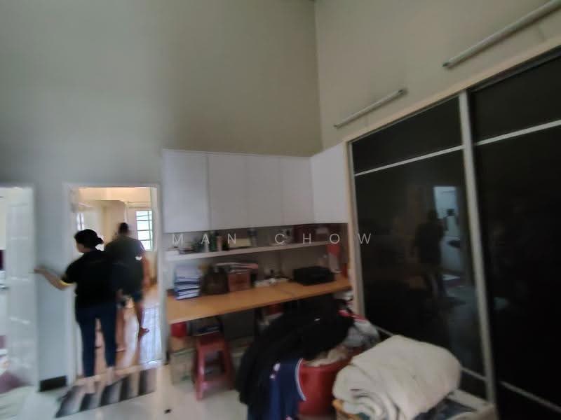 Rumah Teres 2-Tingkat untuk Dijual di Happy Garden (Kuchai Lama) - MAN CHOW - Study - PropertyGuru.com.my