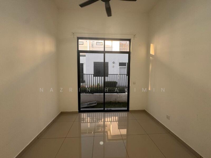 Terraced House for Sale in Eco Grandeur (Puncak Alam) - Nazrin Hakimin - Living Room - PropertyGuru.com.my