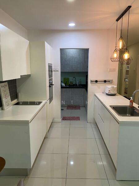 For Rent - Urbana Residences