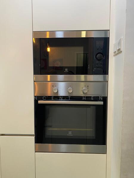 For Rent - Urbana Residences