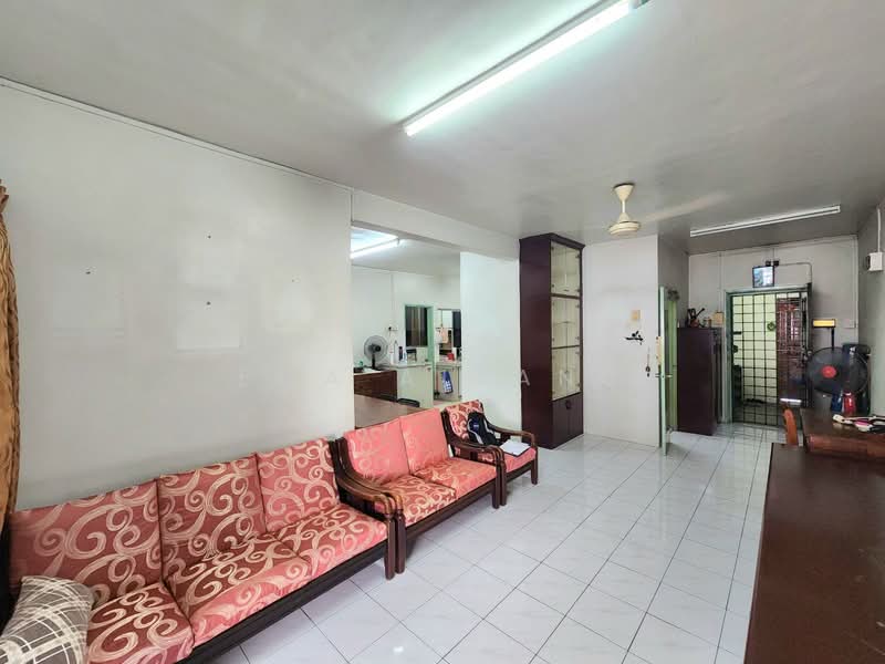 Condominium for Sale at Sri Suajaya Condominium - EMA ALLANG - Living Room - PropertyGuru.com.my