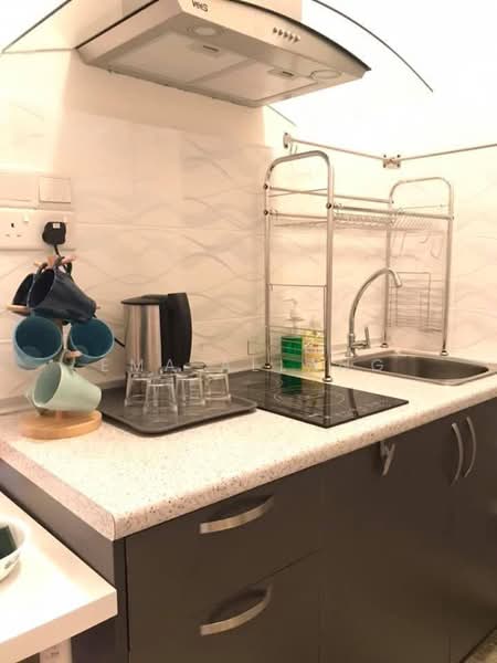 Servis Apartment untuk Disewa di Ayuman Suites - EMA ALLANG - Kitchen - PropertyGuru.com.my