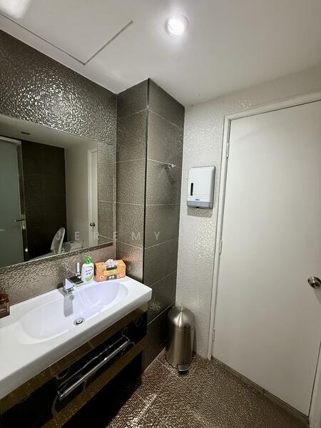 For Sale - Gateway Kiaramas Corporate Suites