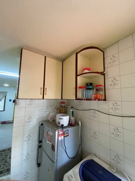 Rumah Flat untuk Disewa di Seksyen 2 Wangsa Maju Flat - Levis Chan - Kitchen - PropertyGuru.com.my