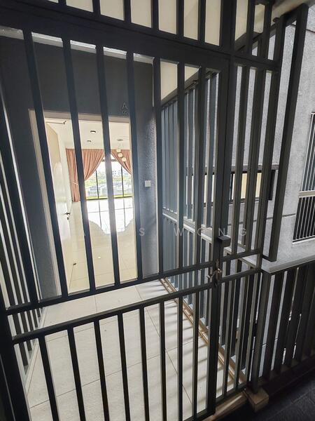 Untuk Disewa - Mirage By The Lake