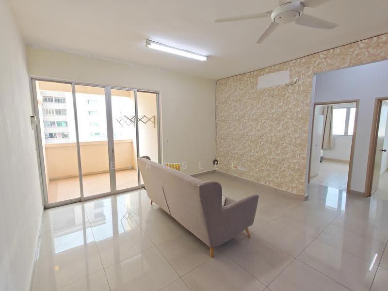 Kondominium untuk Disewa di Aman Heights Condominium - Evanslee . - Living Room - PropertyGuru.com.my