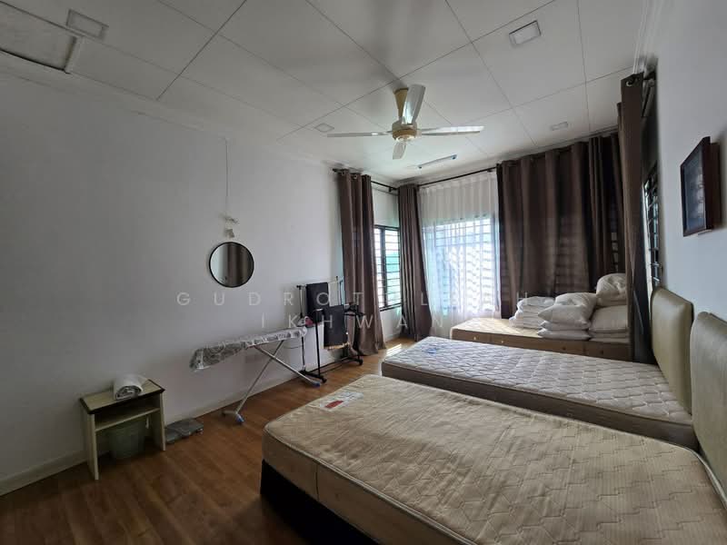 Ilham Alam Sari Bangi untuk Untuk Dijual - RM 1,500,000, Mac 2026 - Bedroom - PropertyGuru.com.my