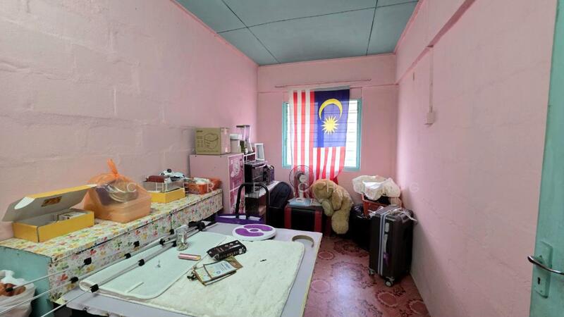 Untuk Dijual - Desa Pakatan Pengkalan