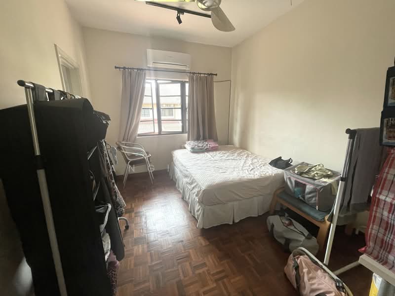 Rumah Bandar untuk Dijual di Petaling Jaya (Selangor) - Angie Chai - Bedroom - PropertyGuru.com.my